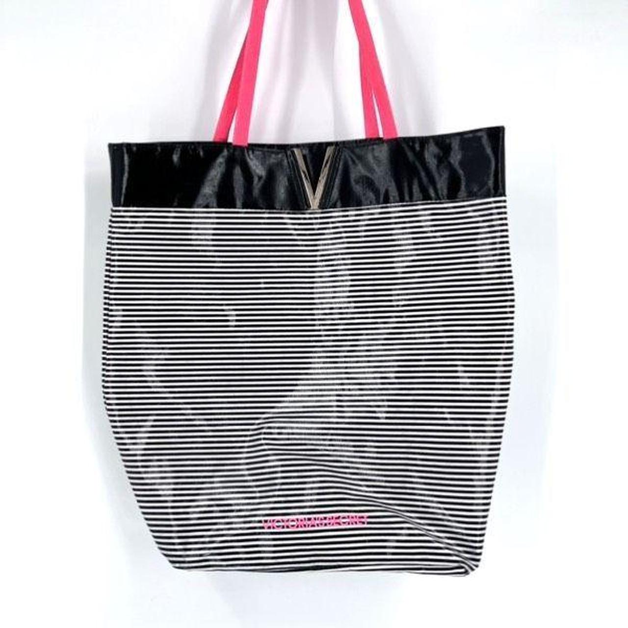 Love Pink tote bag. This bag is a medium/large sized