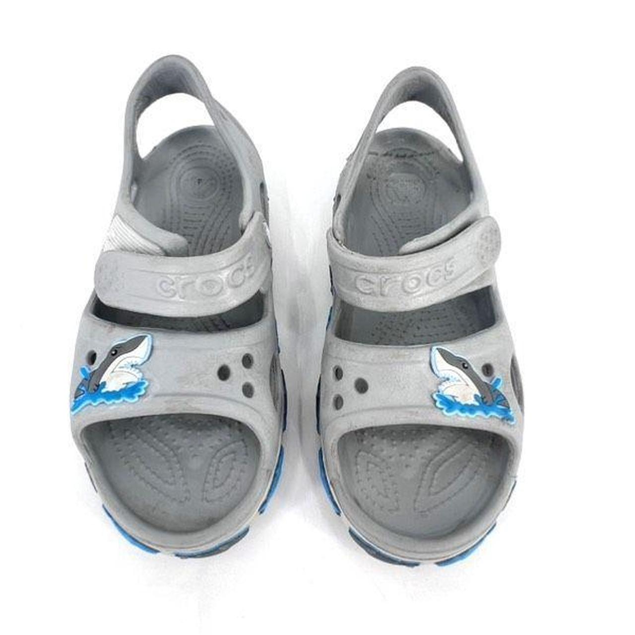 Boys sale shark crocs