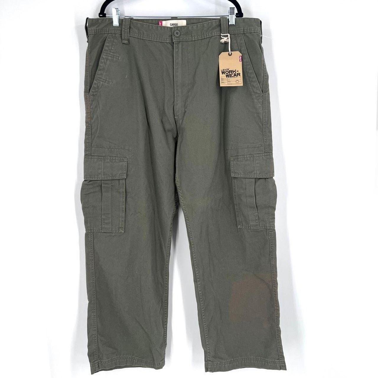 Levi's Men's Straight Leg Workwear Cargo Pants Olive... - Depop