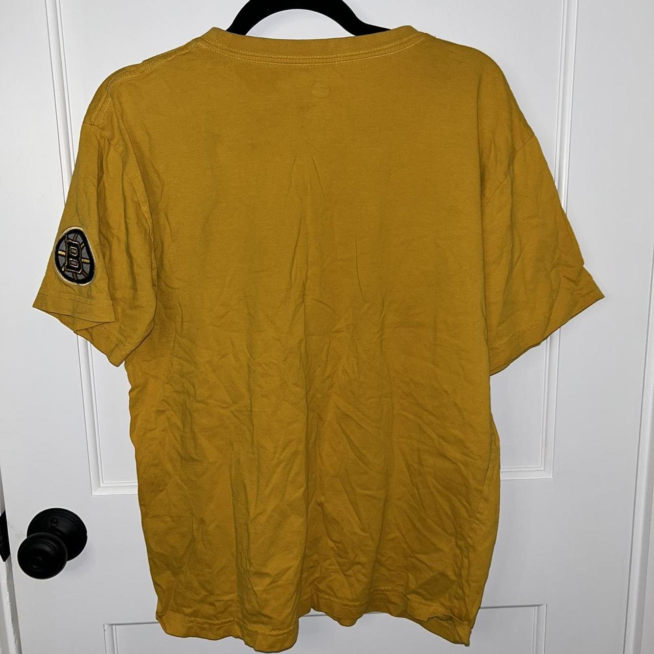 Yellow Players Pro Boston Bruins T-Shirt 🏷️ Tag : - Depop