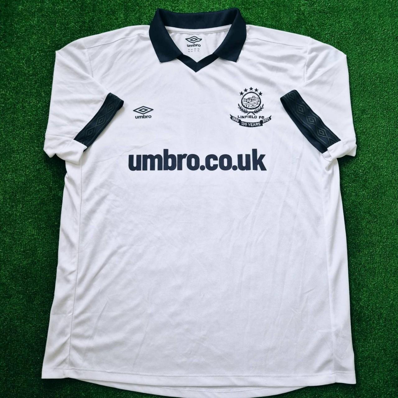 ウェア UMBRO Northern Ireland 125th anniversary 5/5 Northern Ireland adults M 1880-2005 125 years MINT