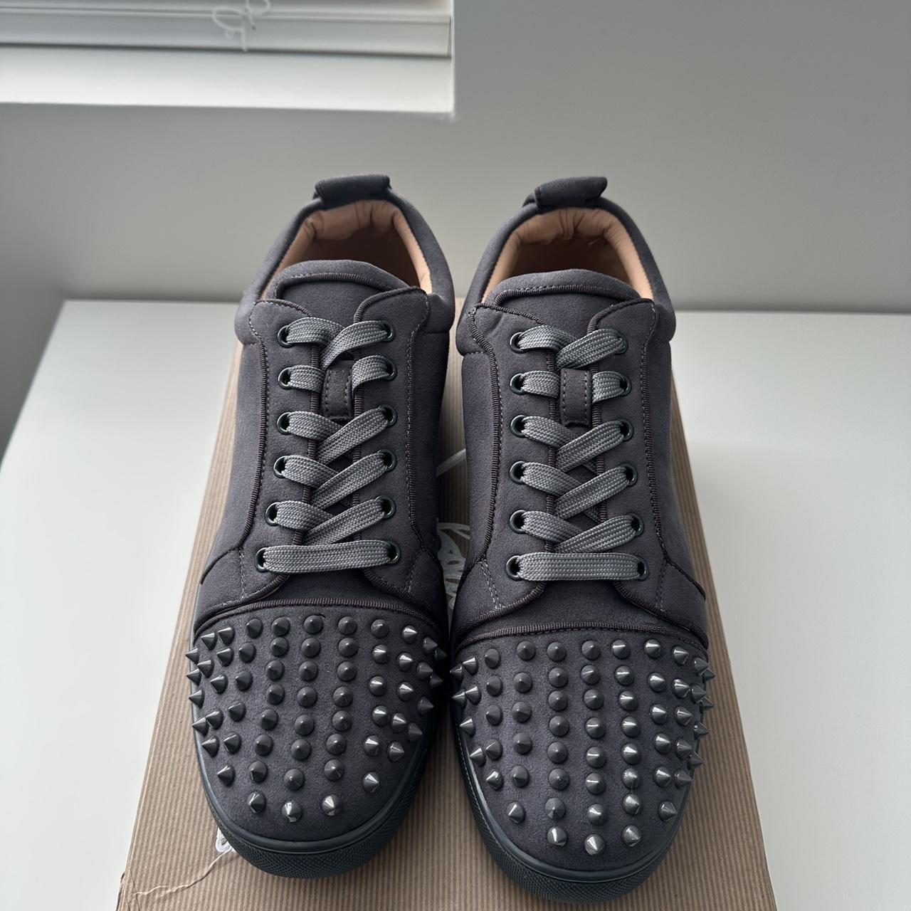 item listed by blushcy
