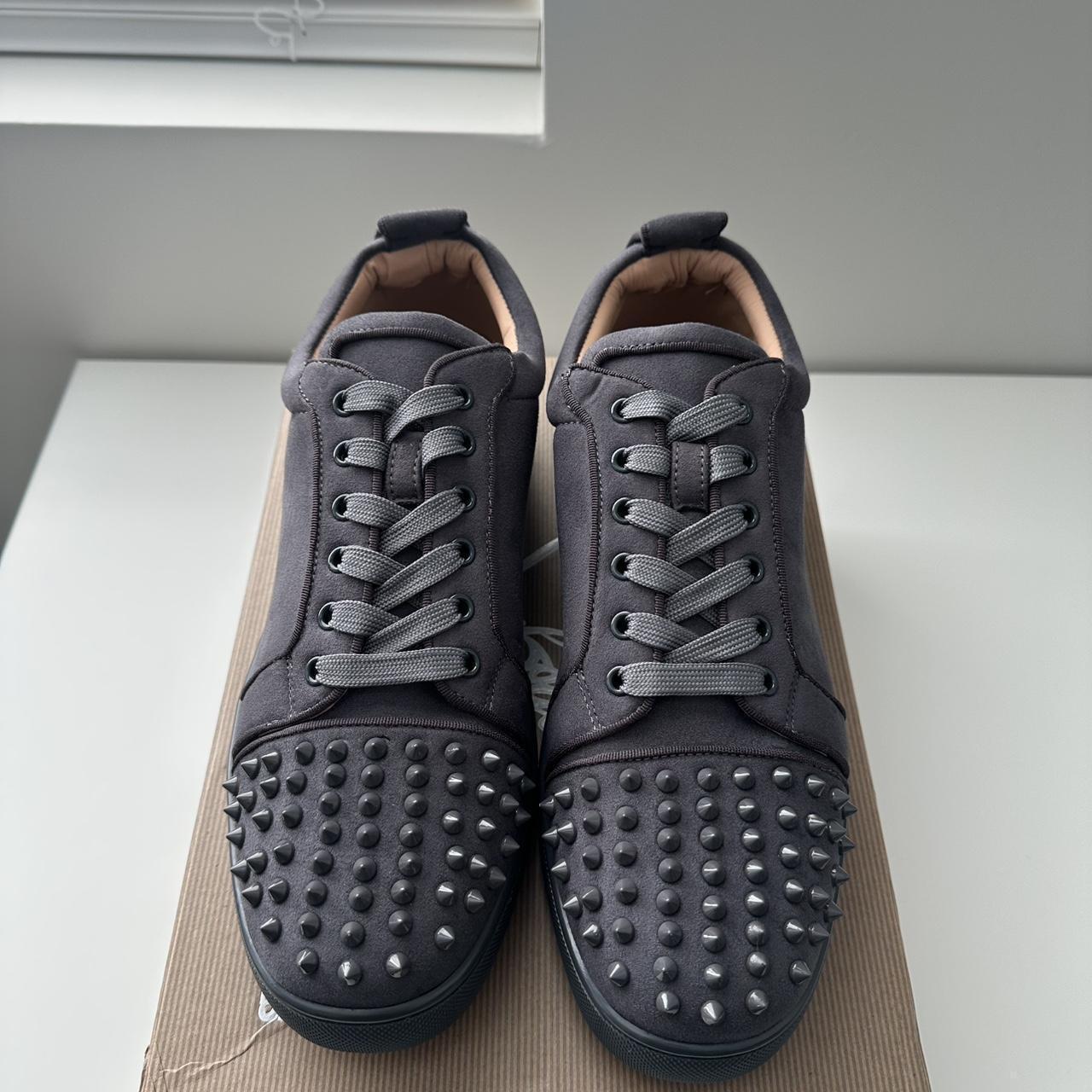 item listed by blushcy