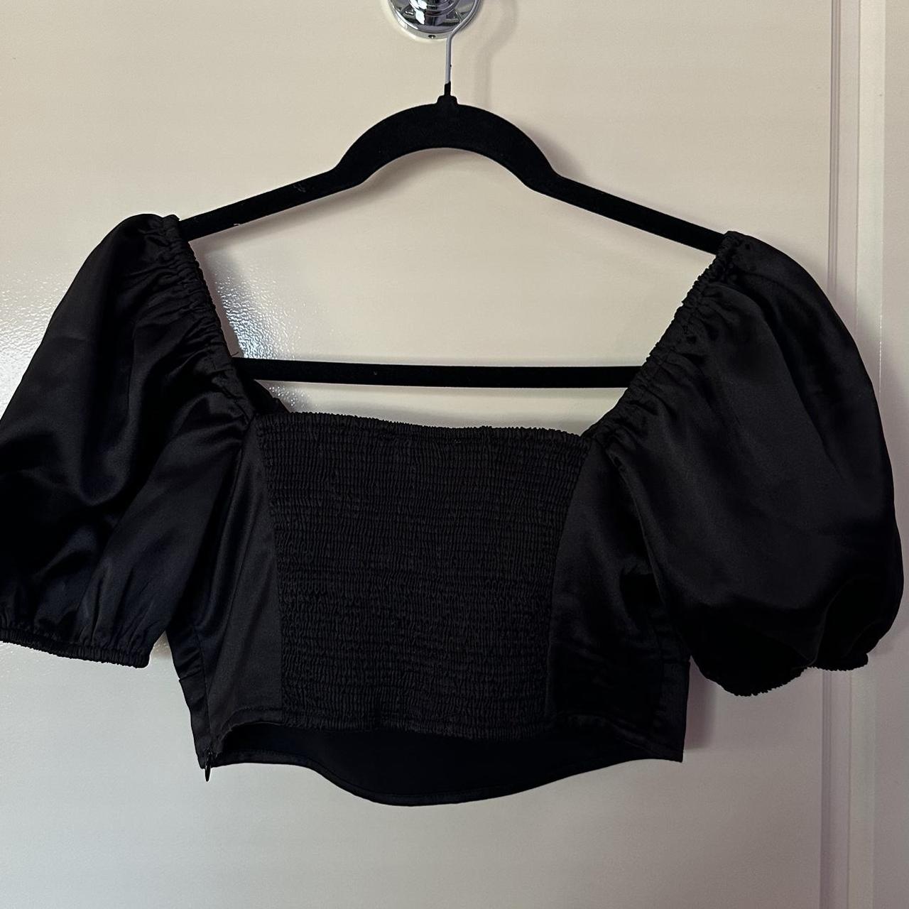 PERFECT STRANGER PUFFY SLEEVE CROP Worn a couple of... - Depop