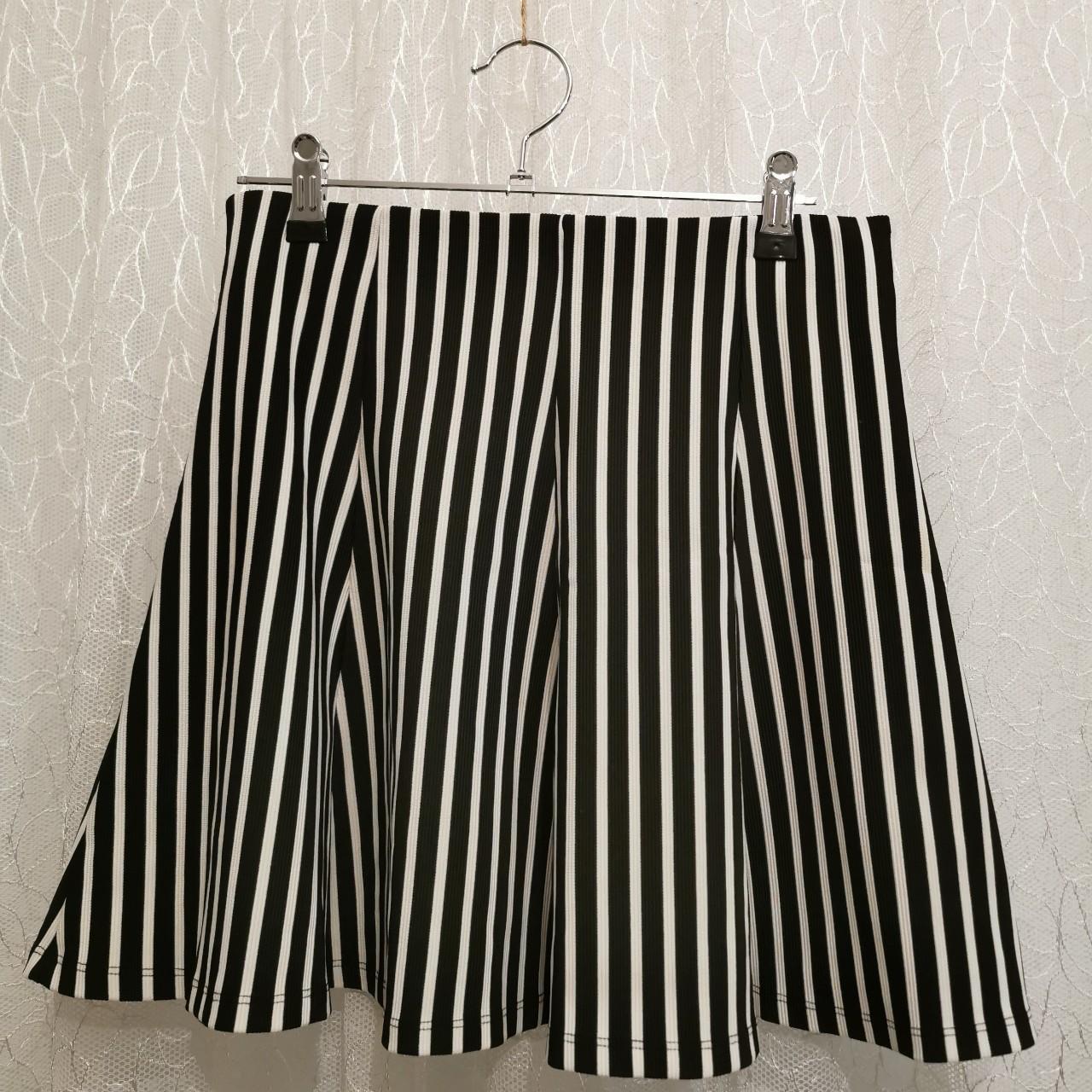 (HALLOWEEN COSTUME IDEA) La Chapelle Black & White... - Depop
