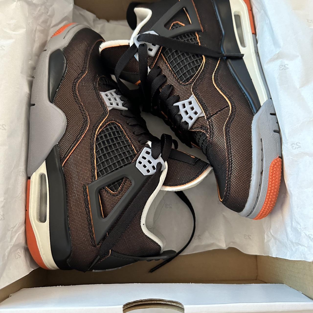 mens grey and orange trainers