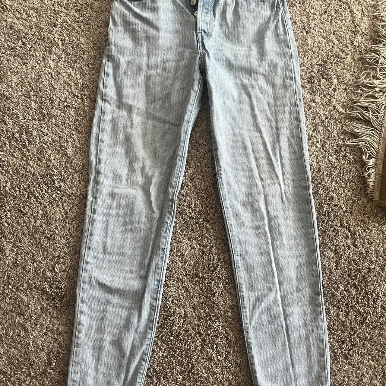 item listed by alexisw43
