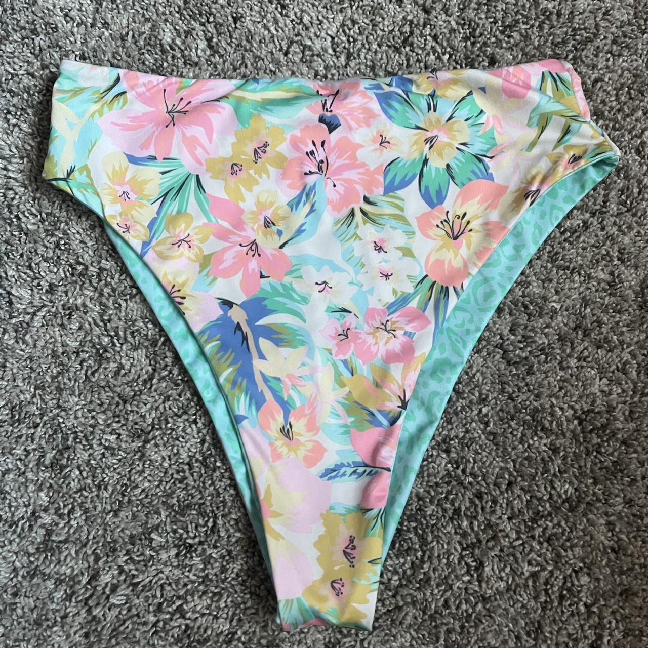 item listed by alexisw43