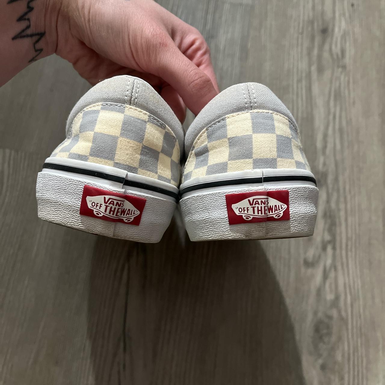 Vans slip on hot sale gray dawn