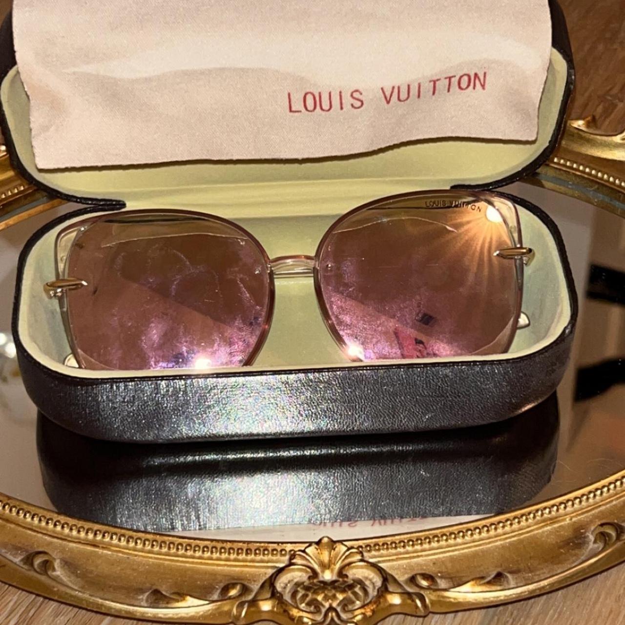 Louis Vuitton Womens Gold Frame Sunglasses
