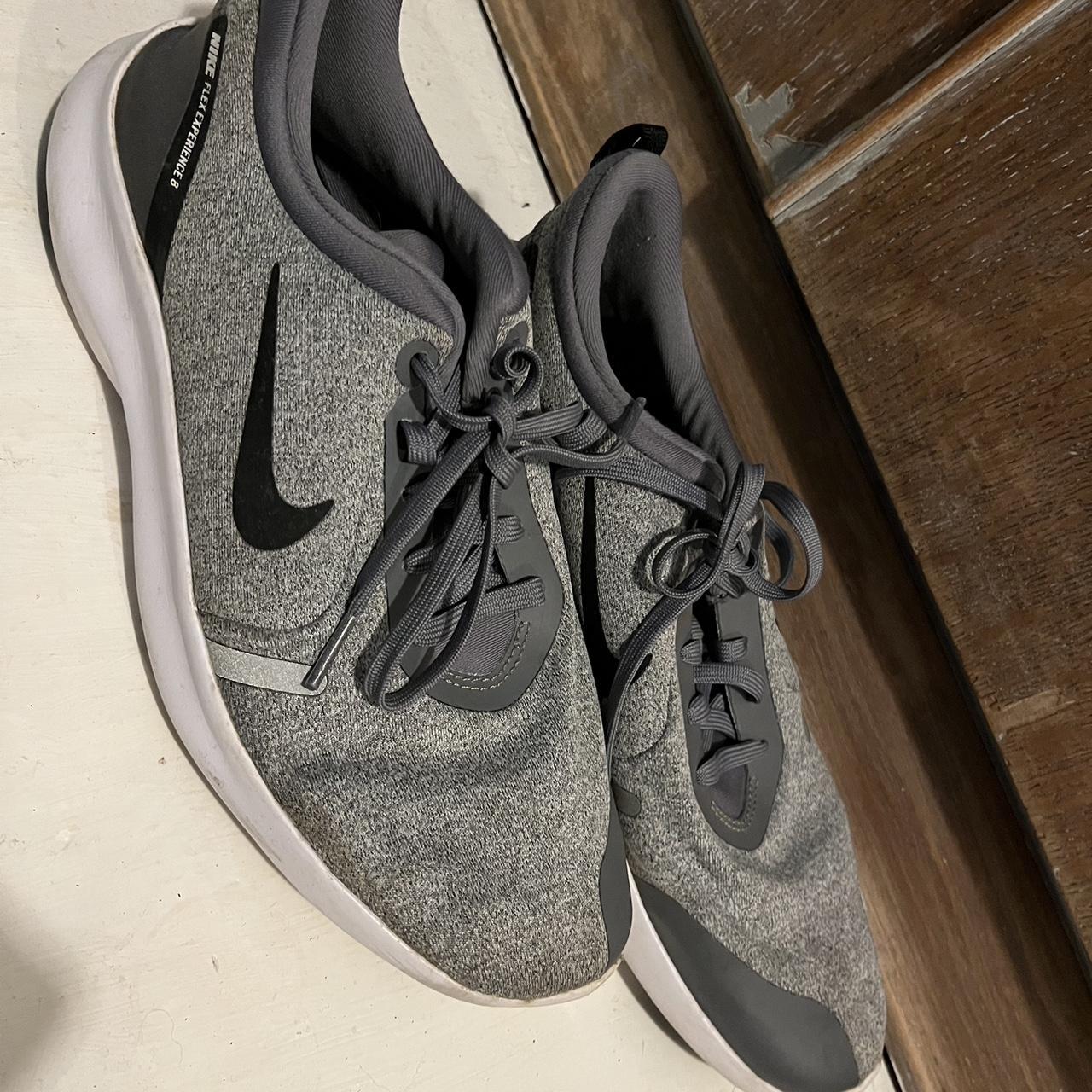 nike fly knit grey