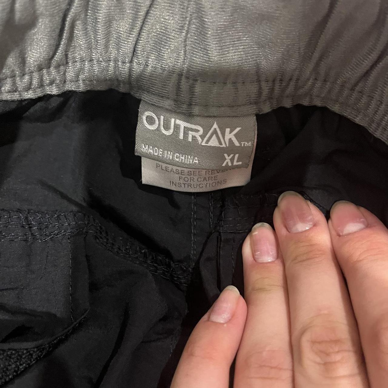 Sick Outrak cargo/ski/hiking pants!! Marked size XL - Depop