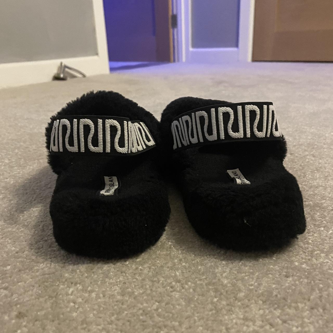 River Island Slippers Depop
