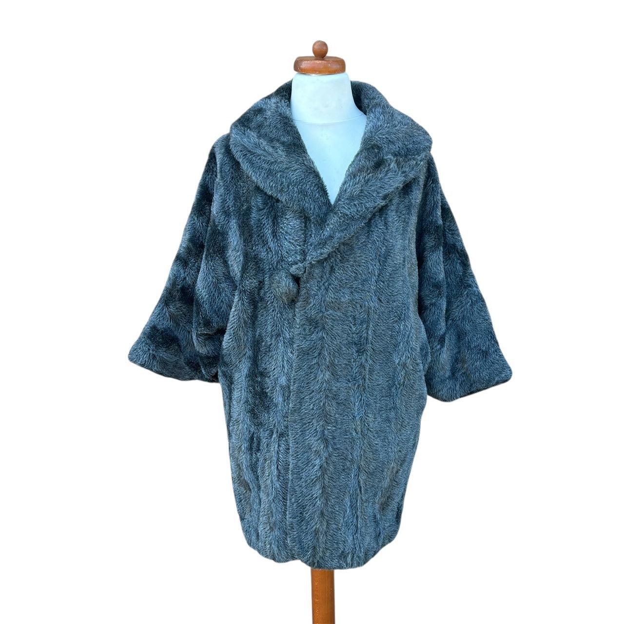 item listed by cosmicvintageclothing