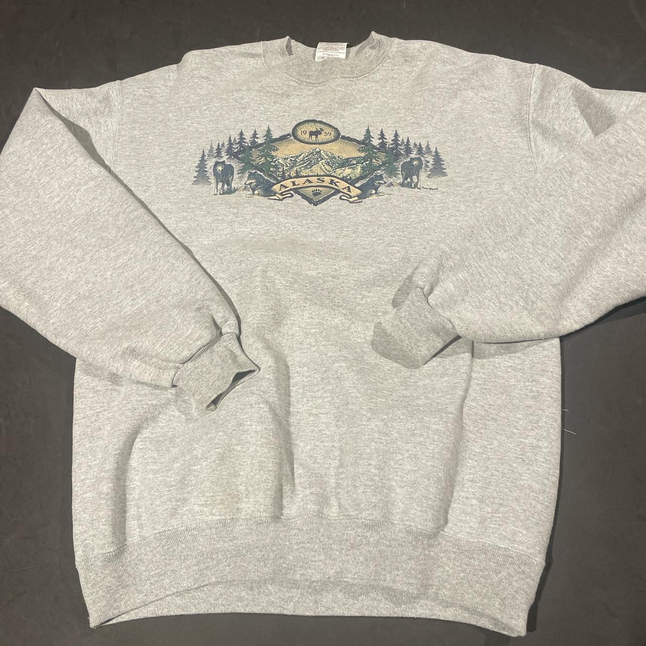 Jerzees Men's Grey and Cream Sweatshirt | Depop