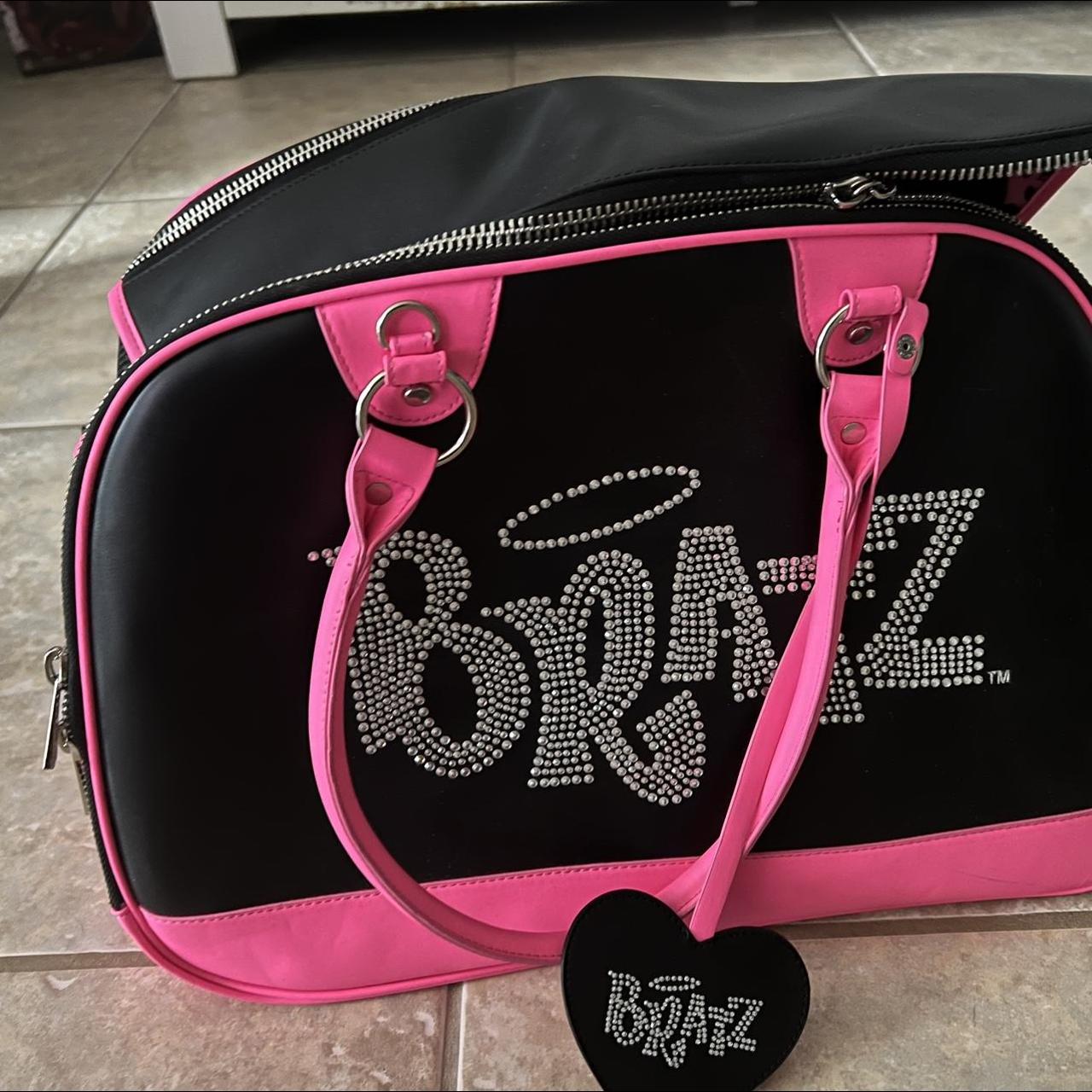 Dollskill Bratz outlet dog carrier