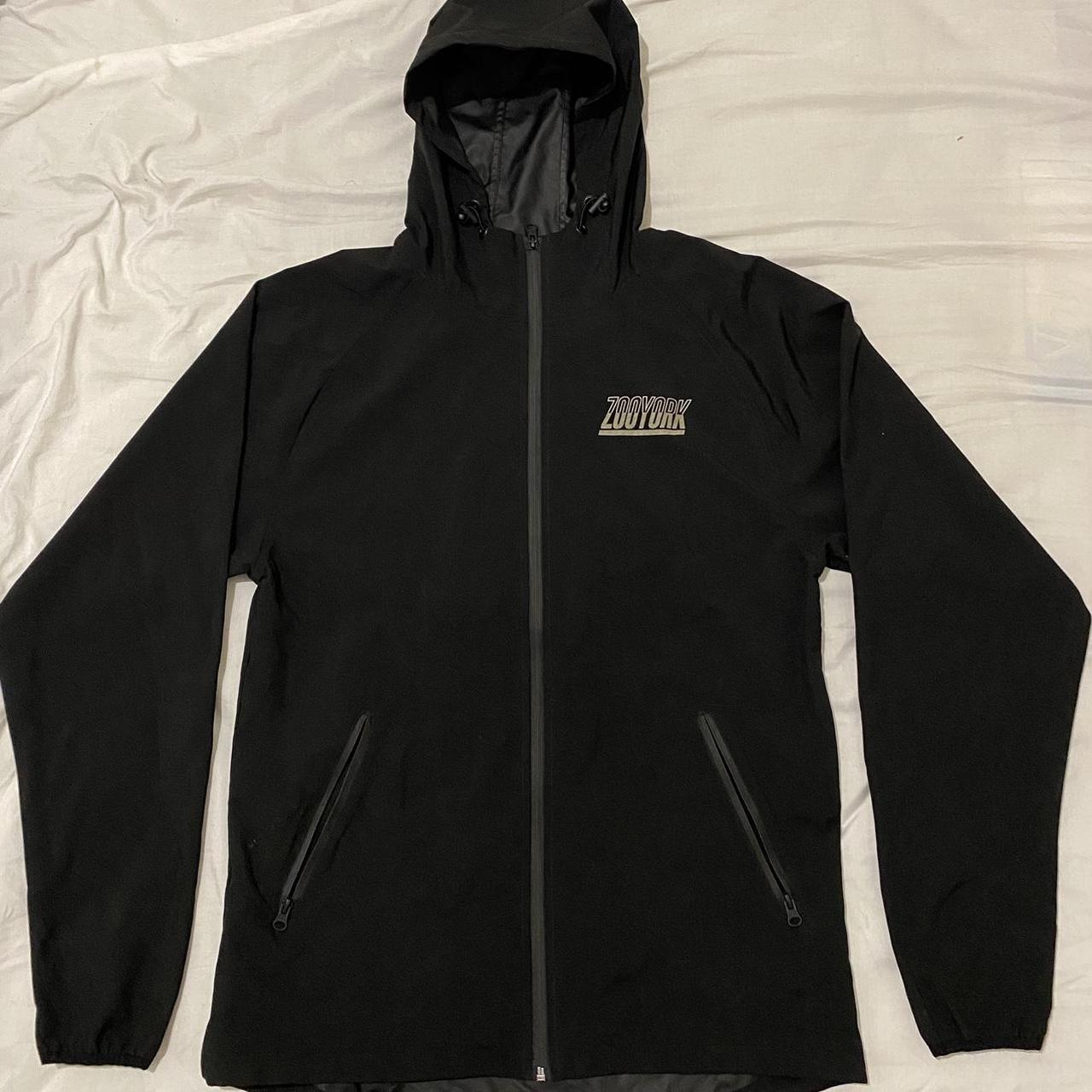 Size M black Zoo York Fits more like