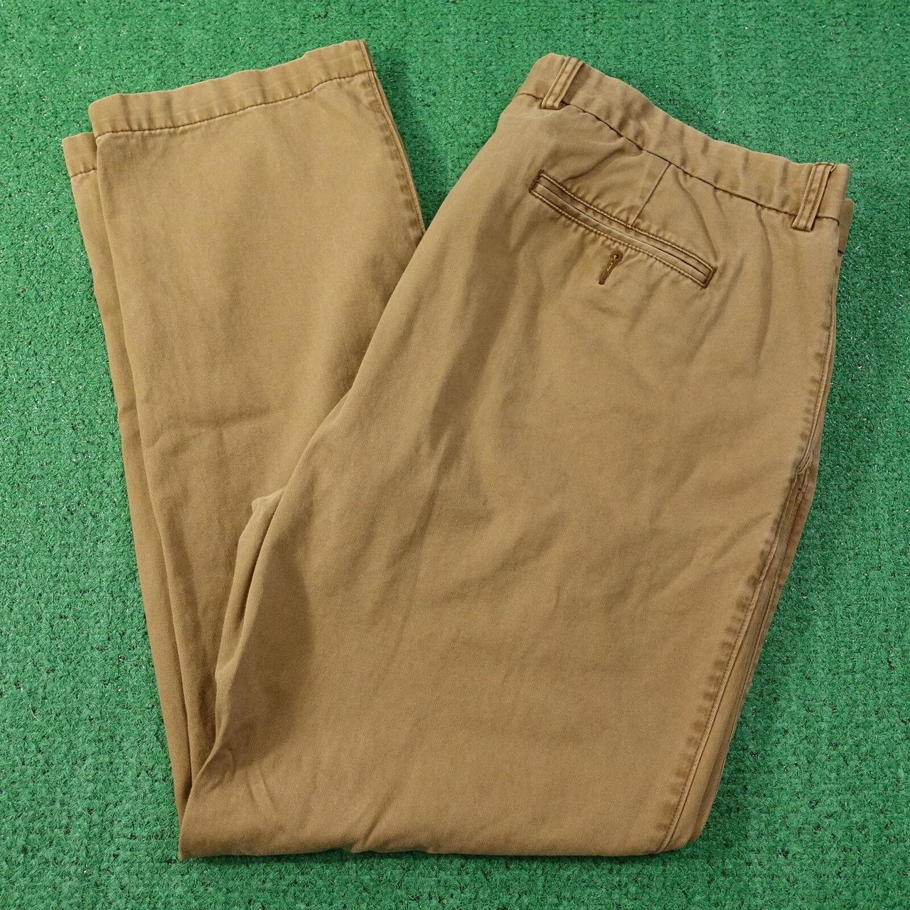 ROUNDTREE & YORKE CASUALS BEIGE KHAKI CHINO PANTS... Depop