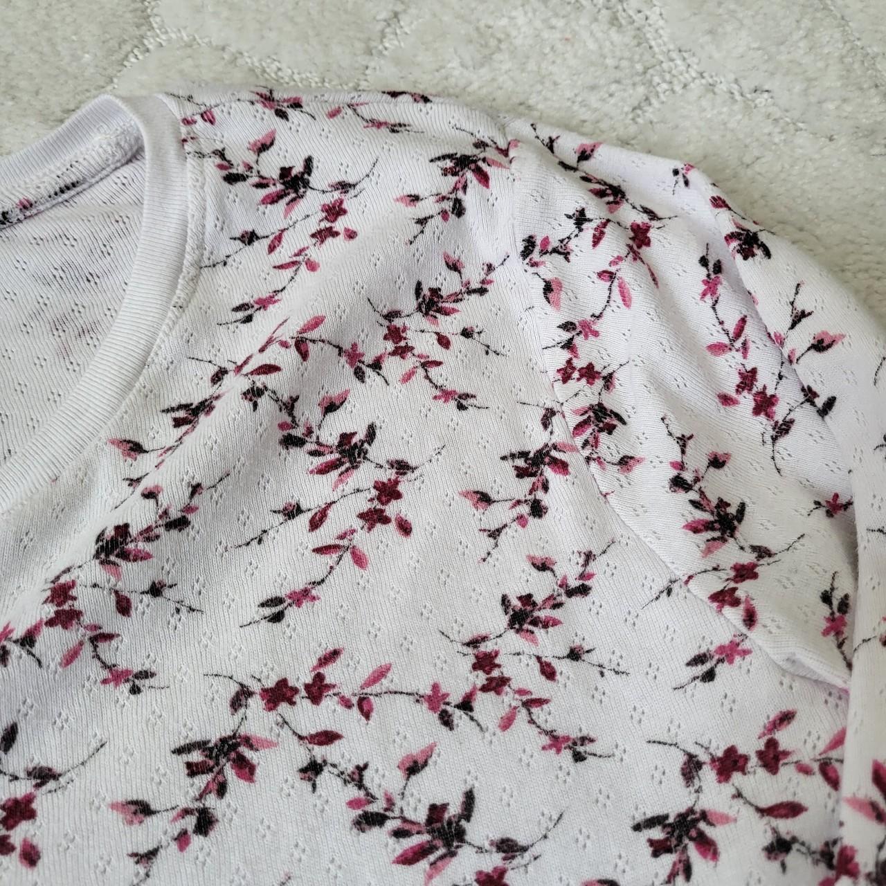 white + pink small flower pattern eyelet henley long