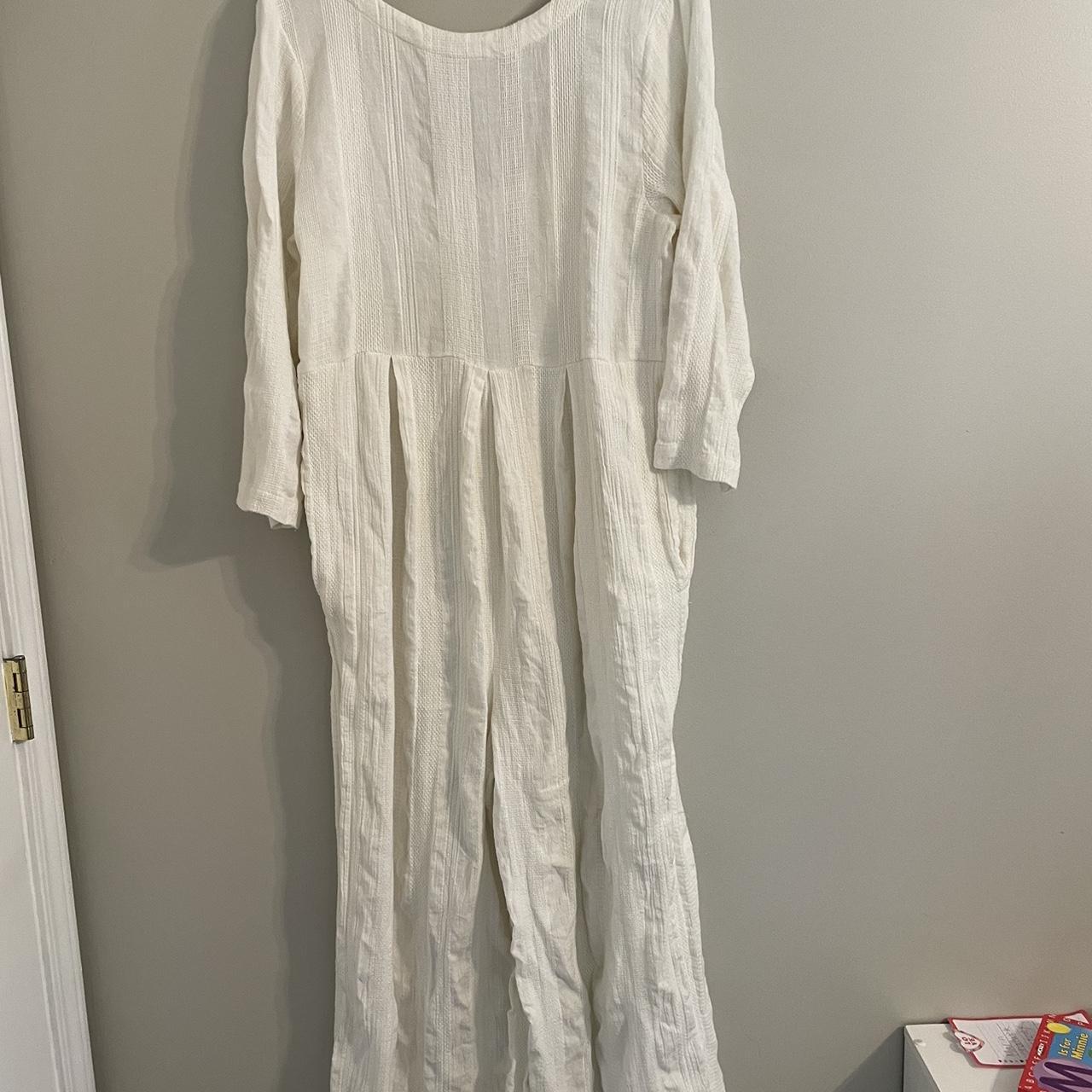 item listed by my_sisters_closet23