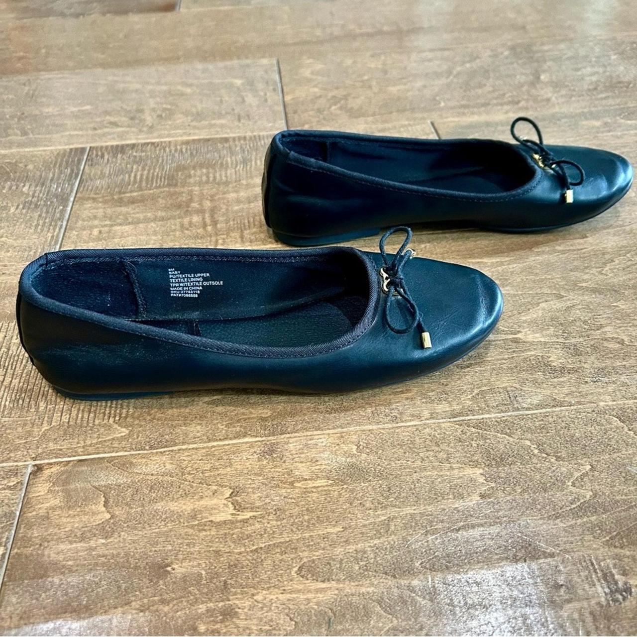 Source Unknown Women's Ballet shoes - Black/Gold … - image 4