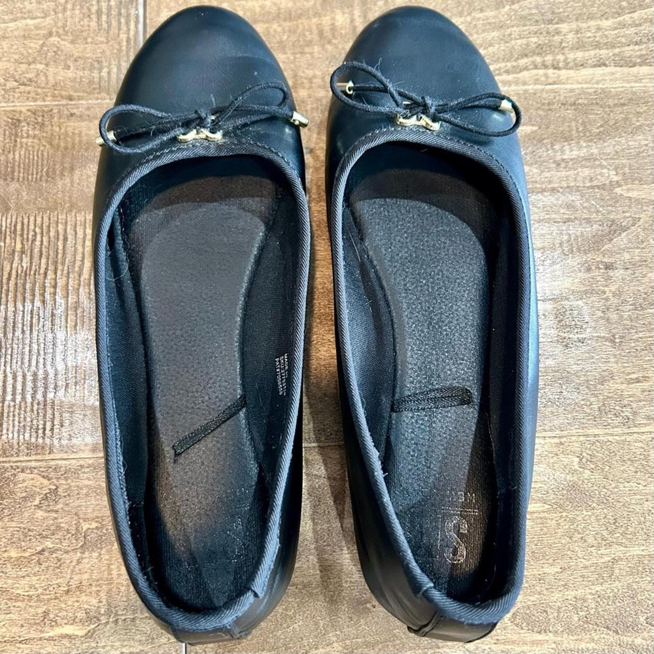 Source Unknown Women's Ballet shoes - Black/Gold … - image 5