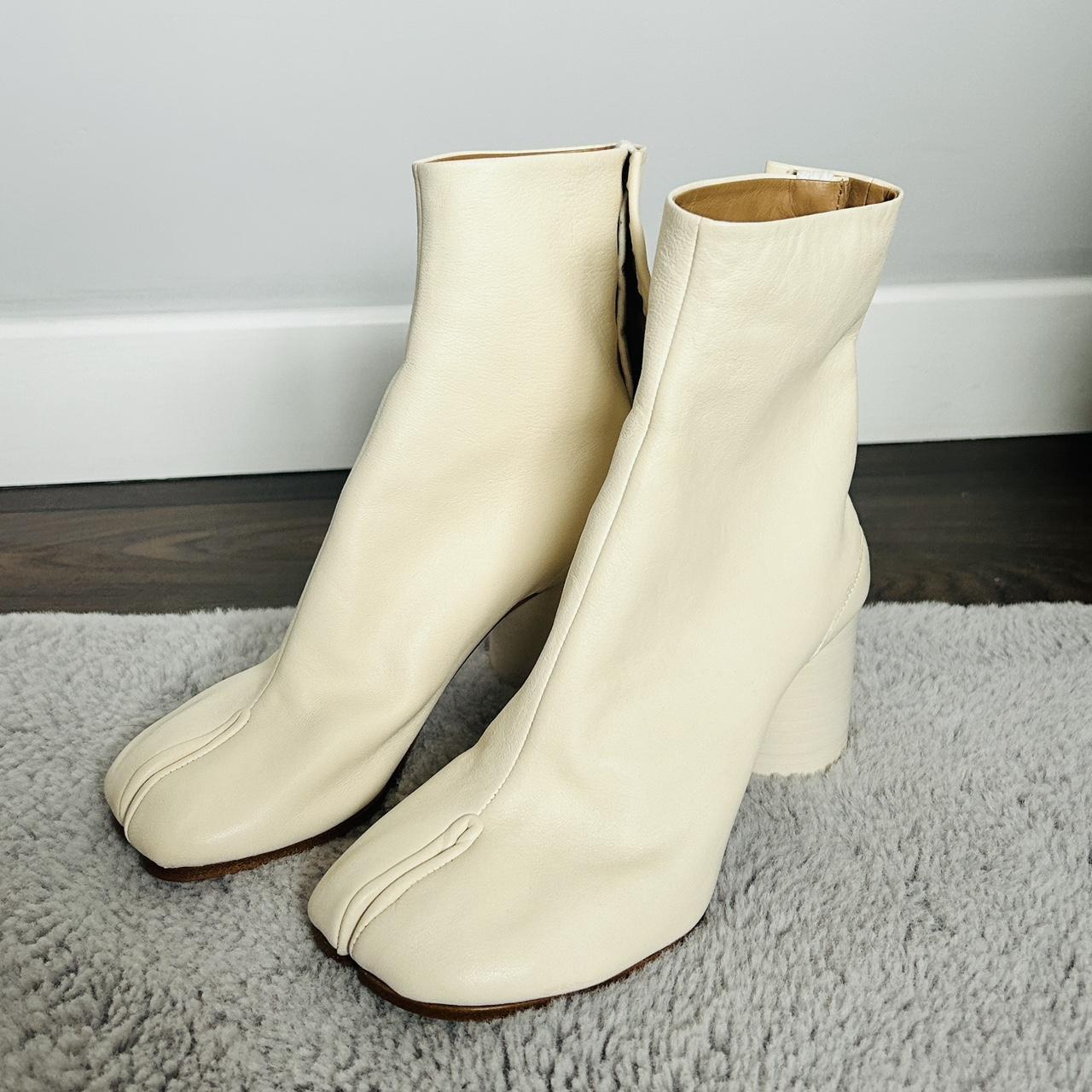 Maison Margiela Tabi boots in cream Size 36 Uk. Depop