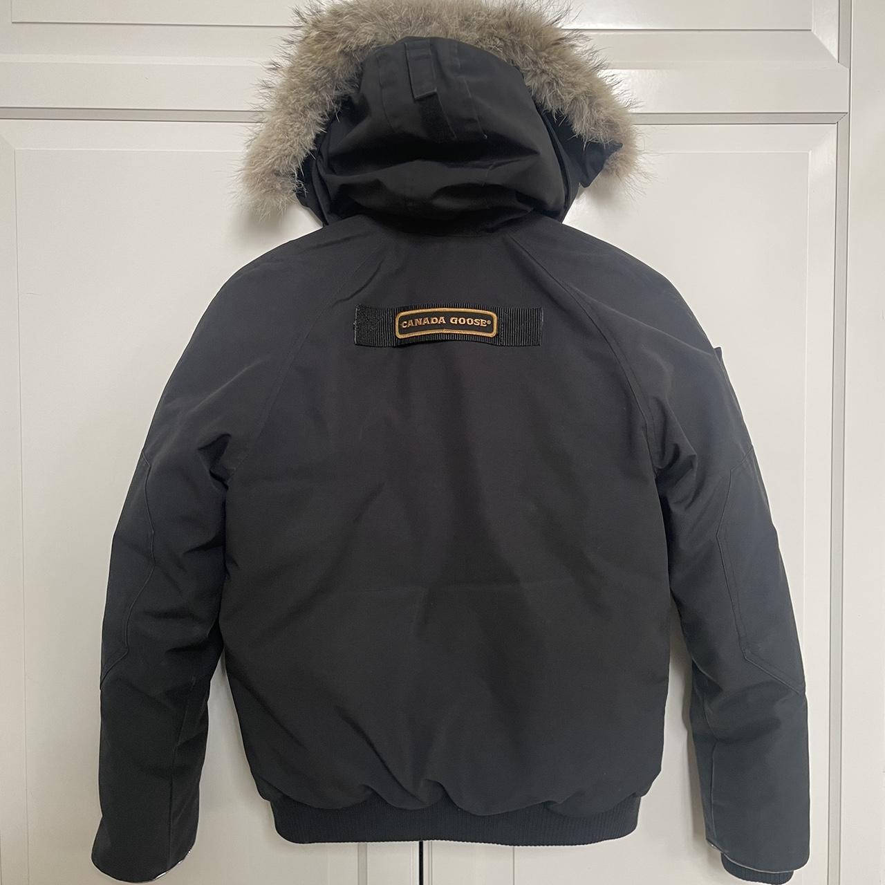 AUTHENTIC CANADA GOOSE RUNDLE BOMBER Very similar Depop