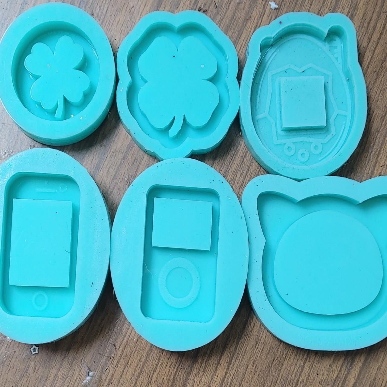 Resin Mold offers Lot