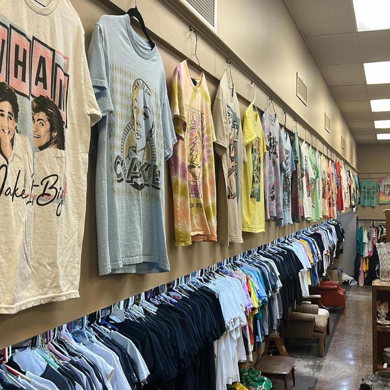 Preloved Men's T-shirt - Black/Black - S – Band: … - image 5