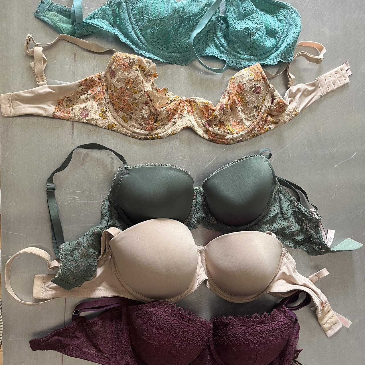 Victoria secret lingerie bundle good