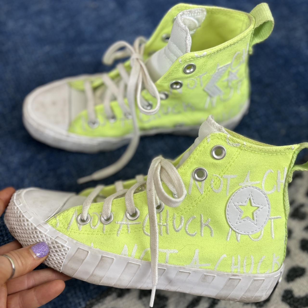 Converse neon yellow best sale