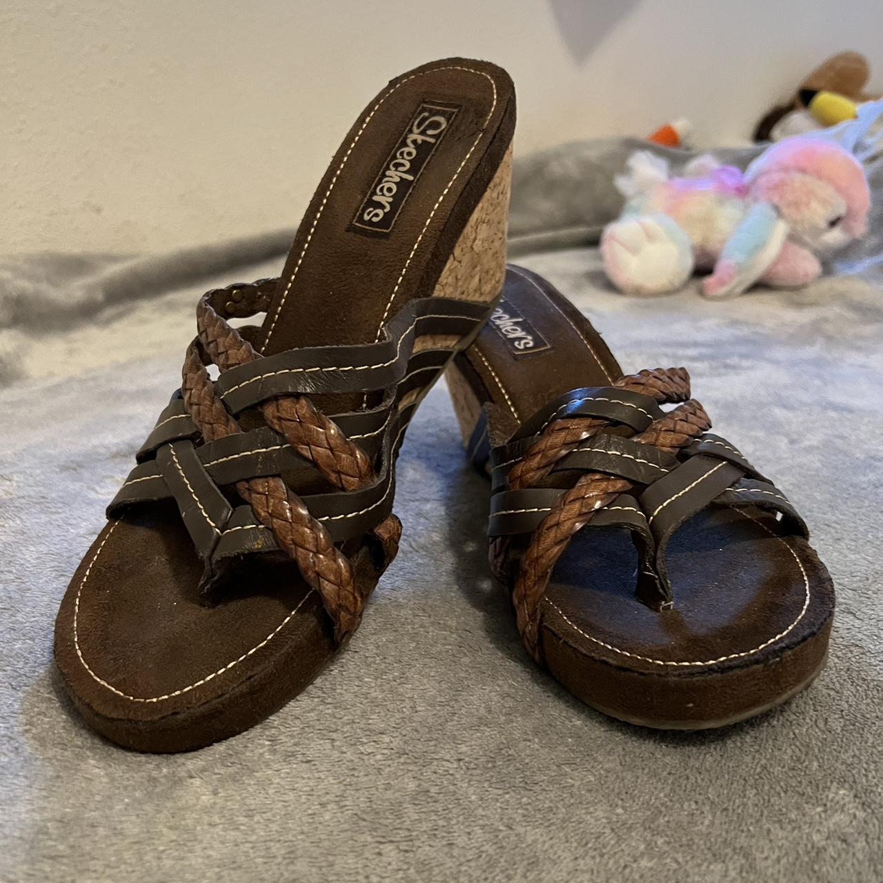 Skechers on sale tan sandals