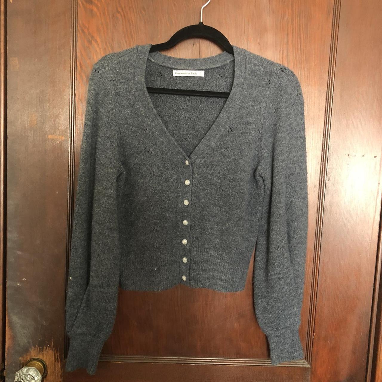 Abercrombie & Fitch Women's Grey Cardigan | Depop