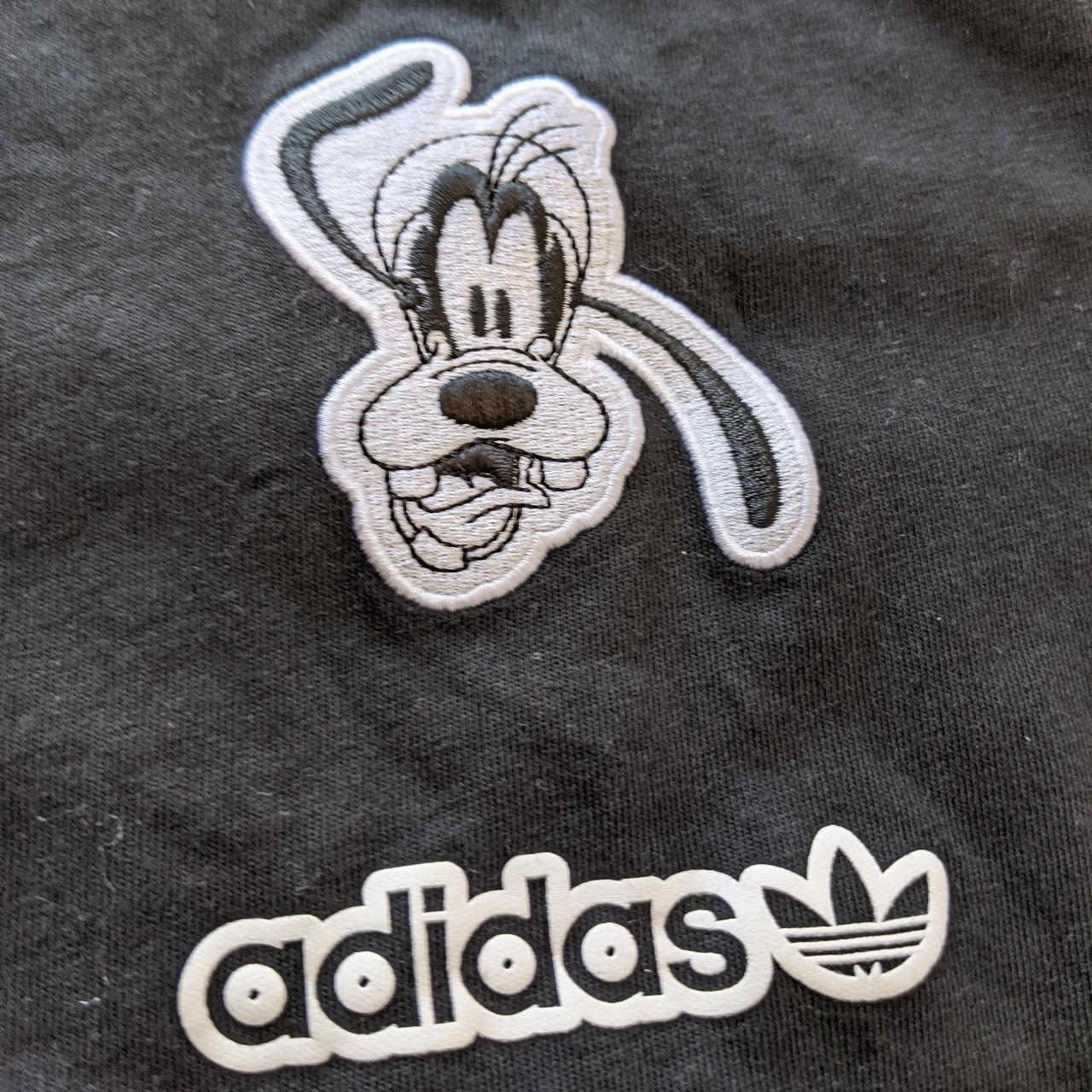 Adidas disney goofy discount sweatshirt