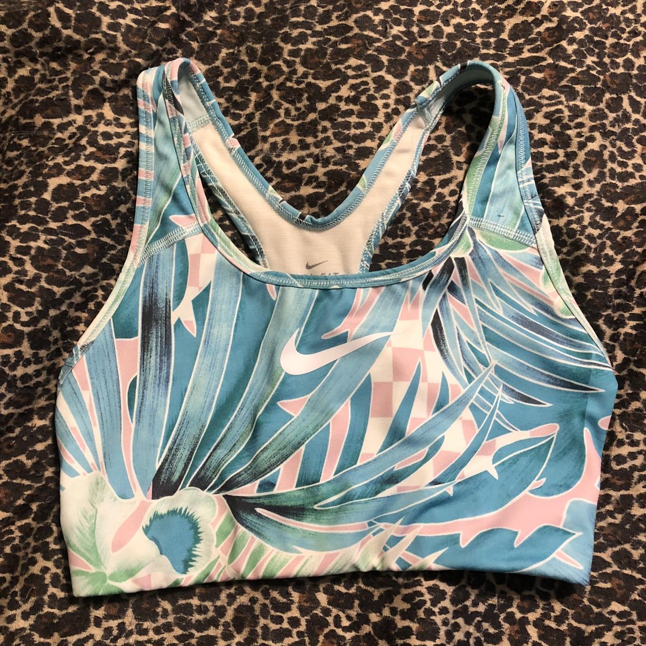 Nike Dri-Fit Tropical Sports Bra! Super cute light