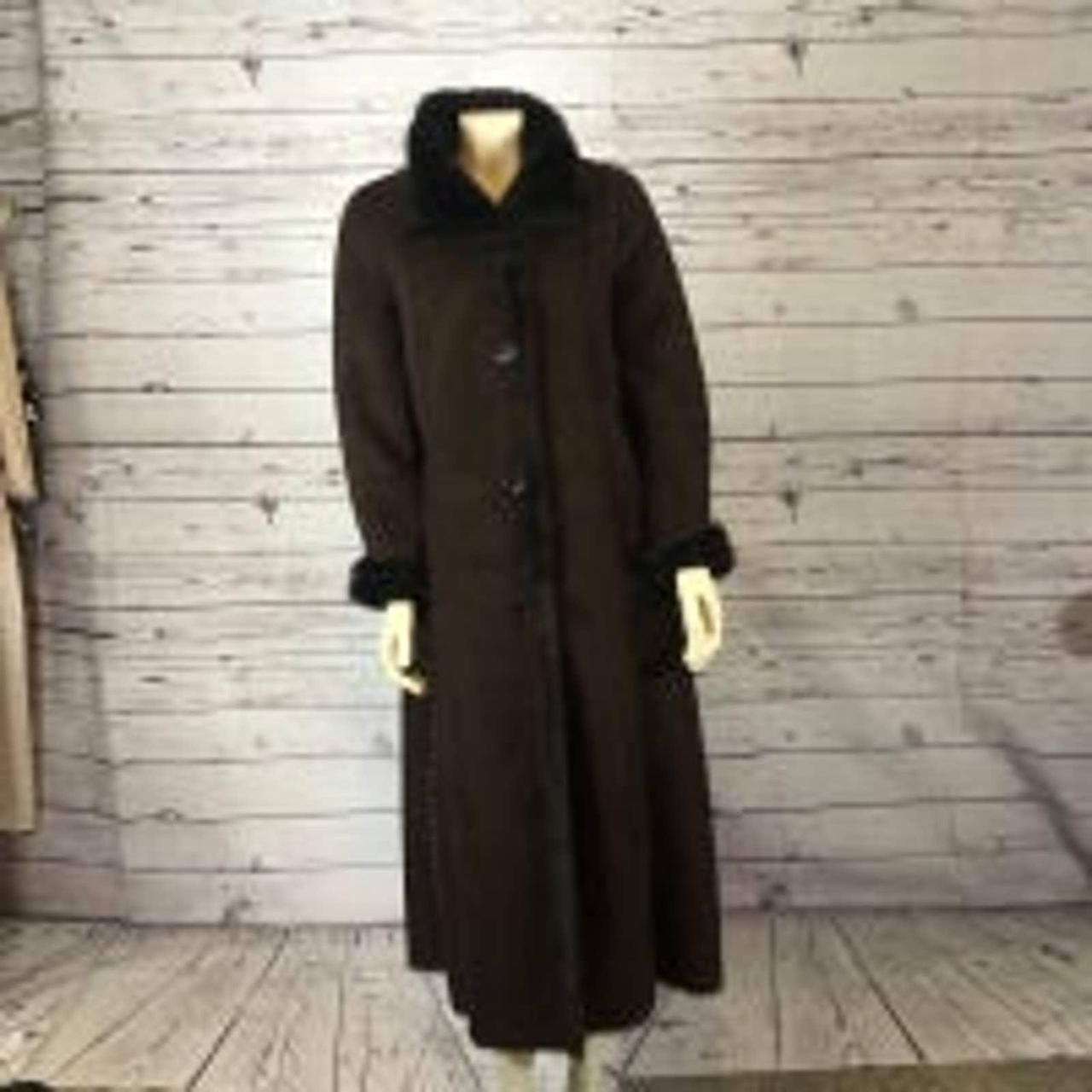 Jones New York Women's Brown and Black Coat | Depop
