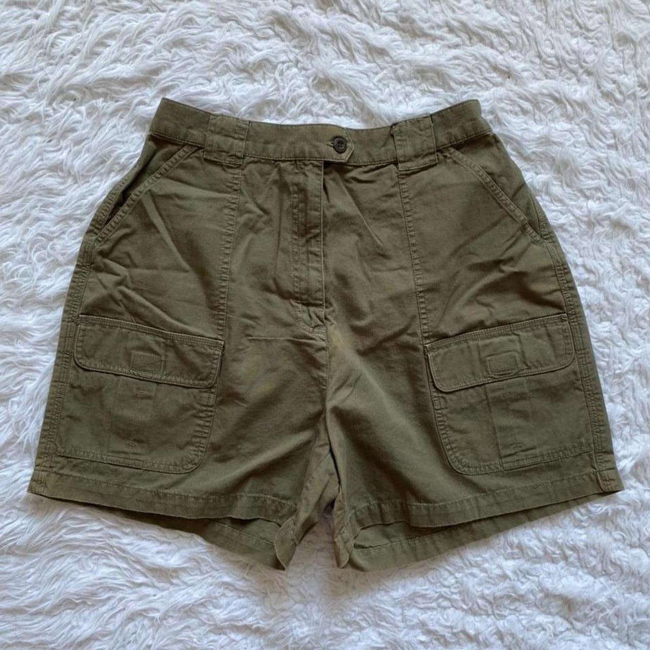 Women's Khaki and Green Shorts | Depop