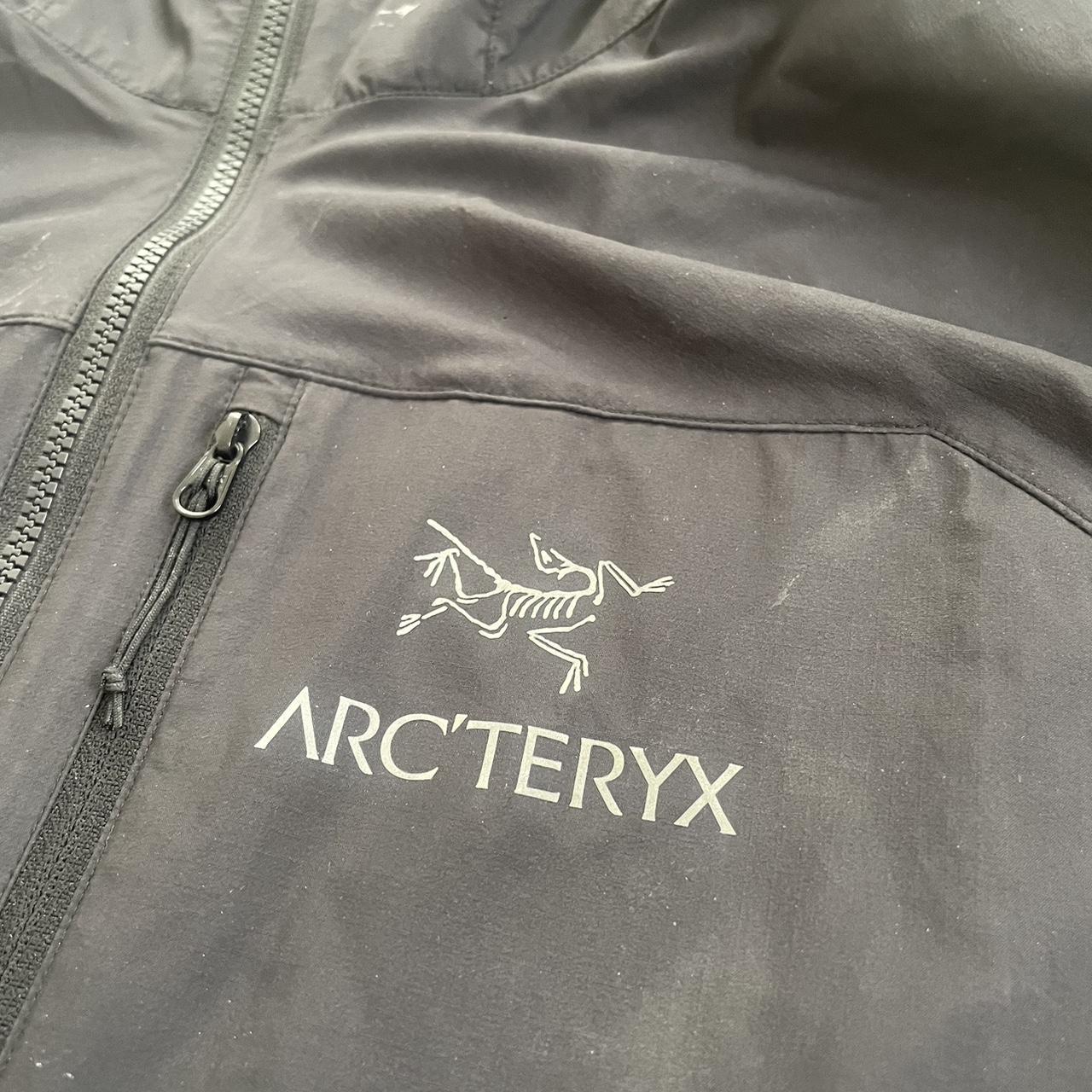Arc'teryx Men's Black and White Jacket | Depop