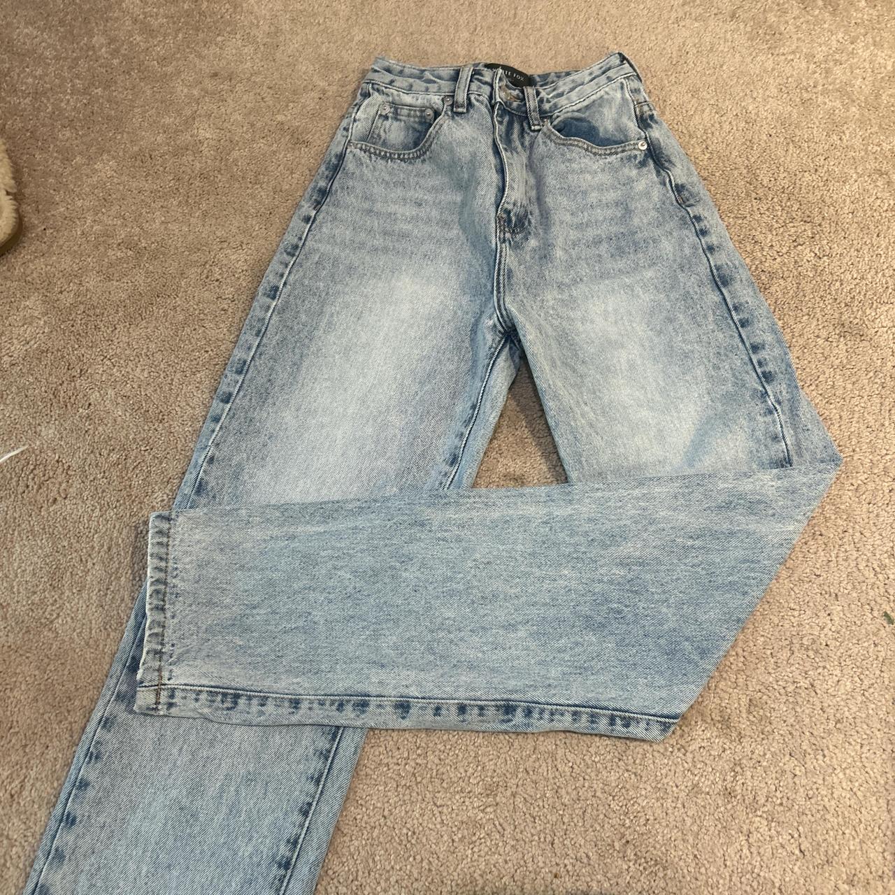 White fox jeans never worn but no tags fits like... - Depop