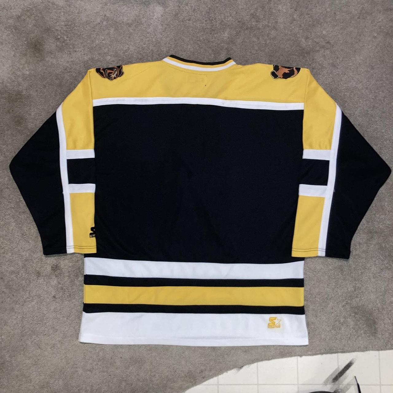 Boston Bruins Vintage Starter Pooh Bear Hockey Jersey 