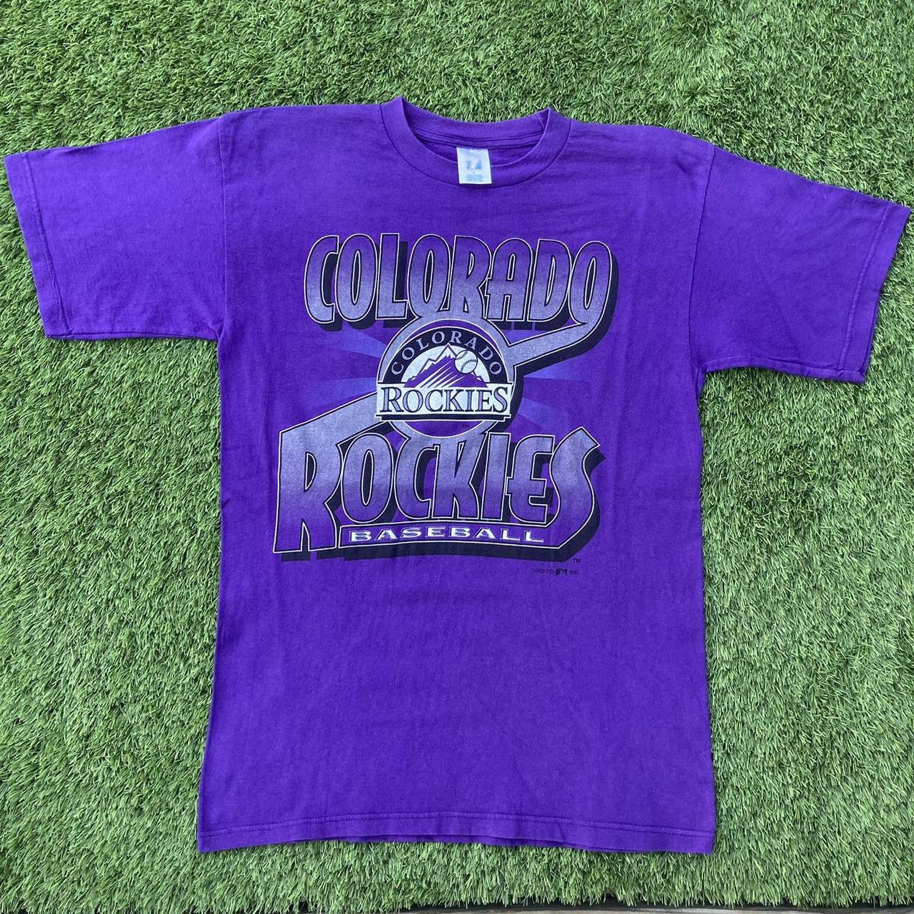 Vintage Colorado Rockies T-shirt Measurements : - Depop