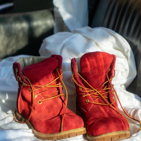 limited edition red timbs