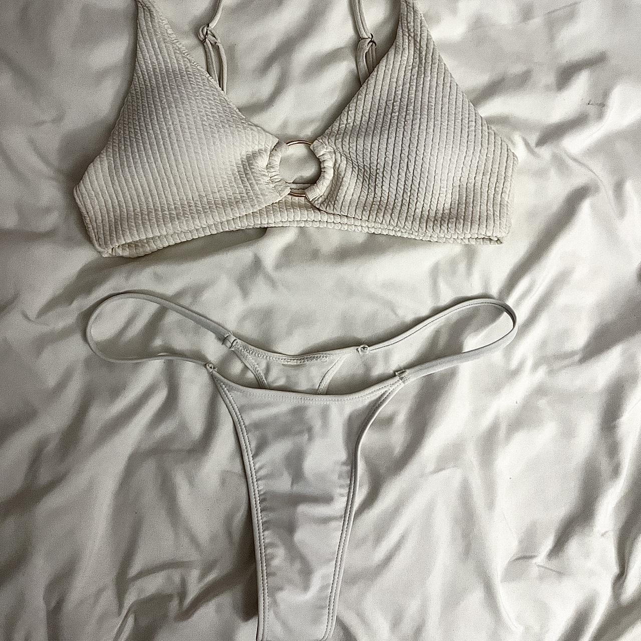THEREDTHREAD S tinyring bikini set 白