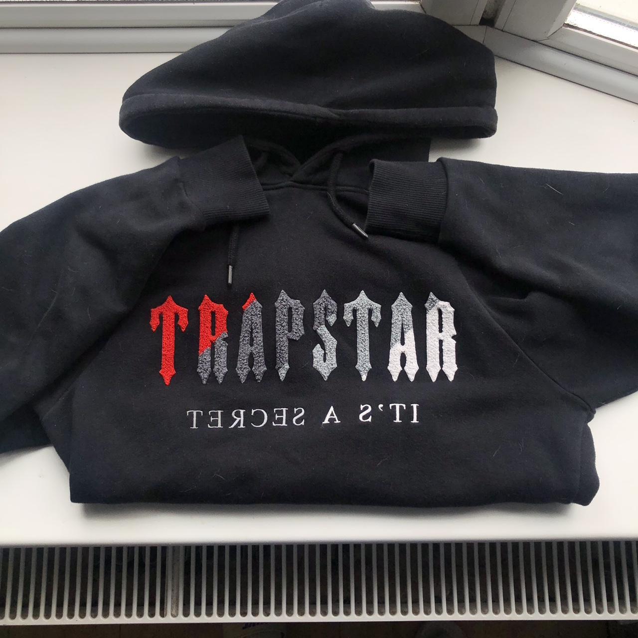 Trapstar Men's Black and Red Jumper | Depop