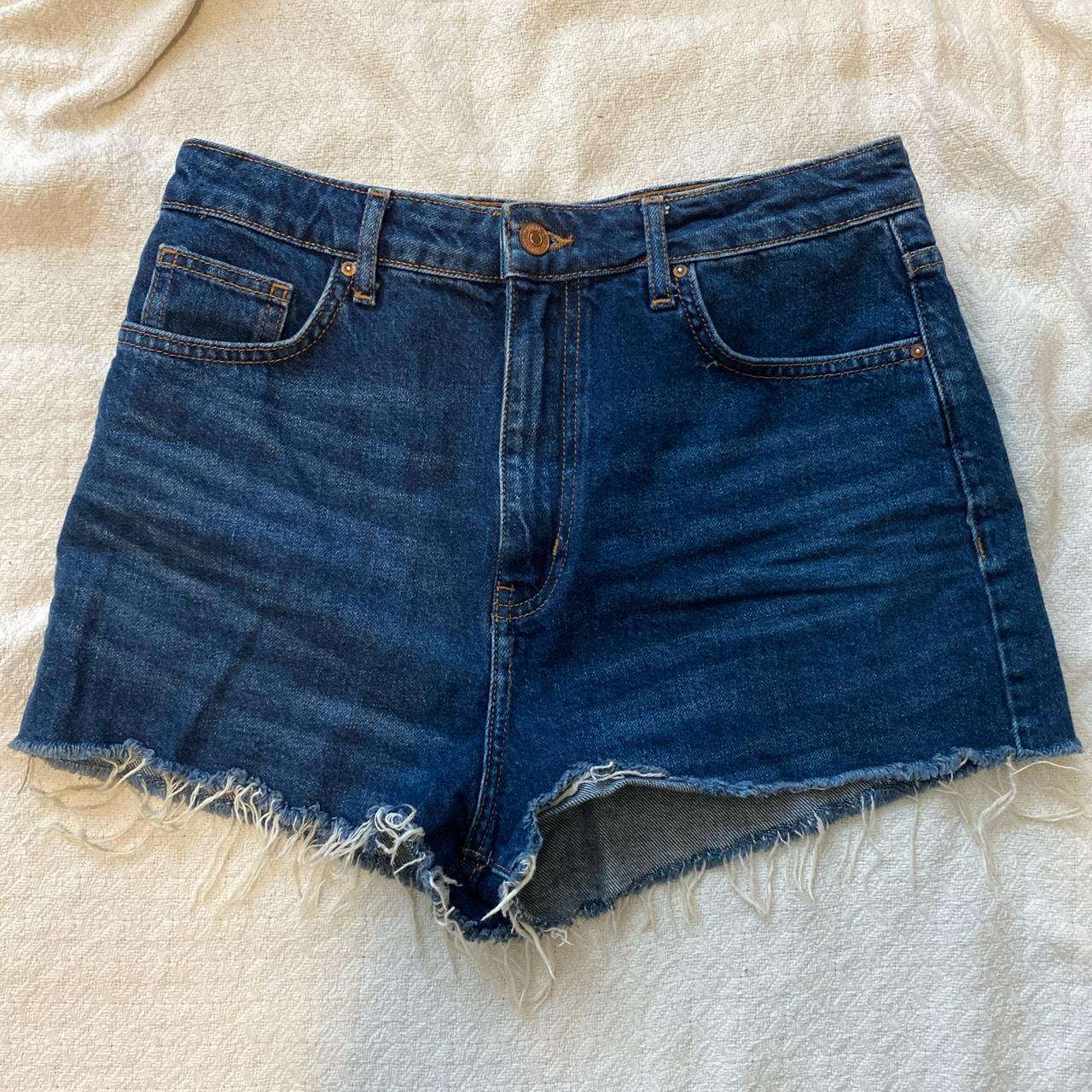 Forever 21 classic / basic shorts perfect for a... - Depop