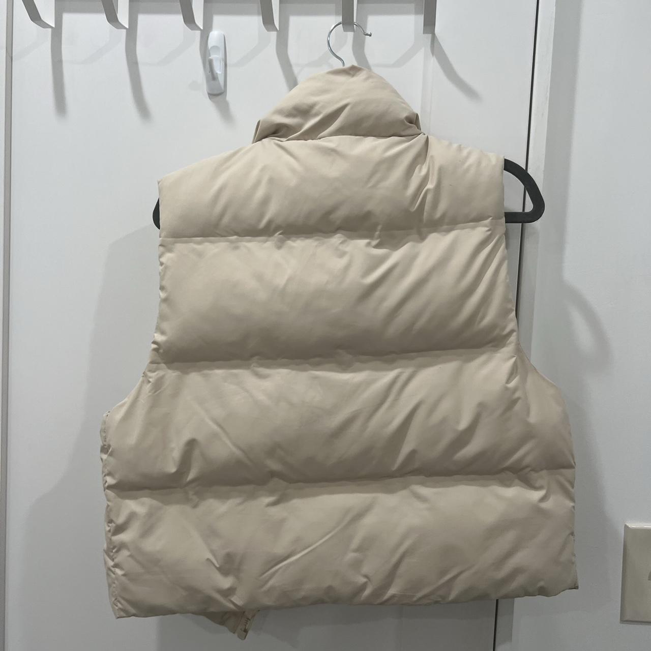 zara cream puffer best size S length hits just... Depop