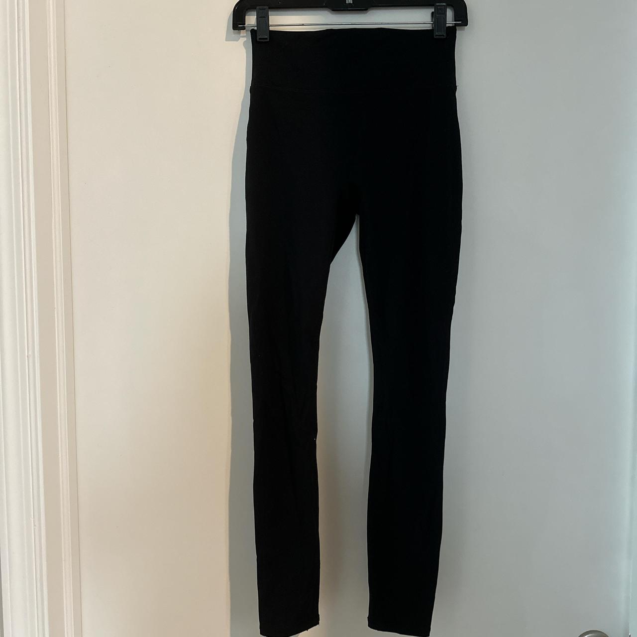 Motion 365 Fabletics black leggings. Only worn - Depop