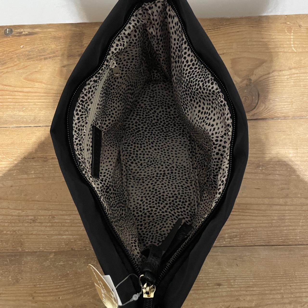 Accessorize Bag Organiser New Black & internally... Depop