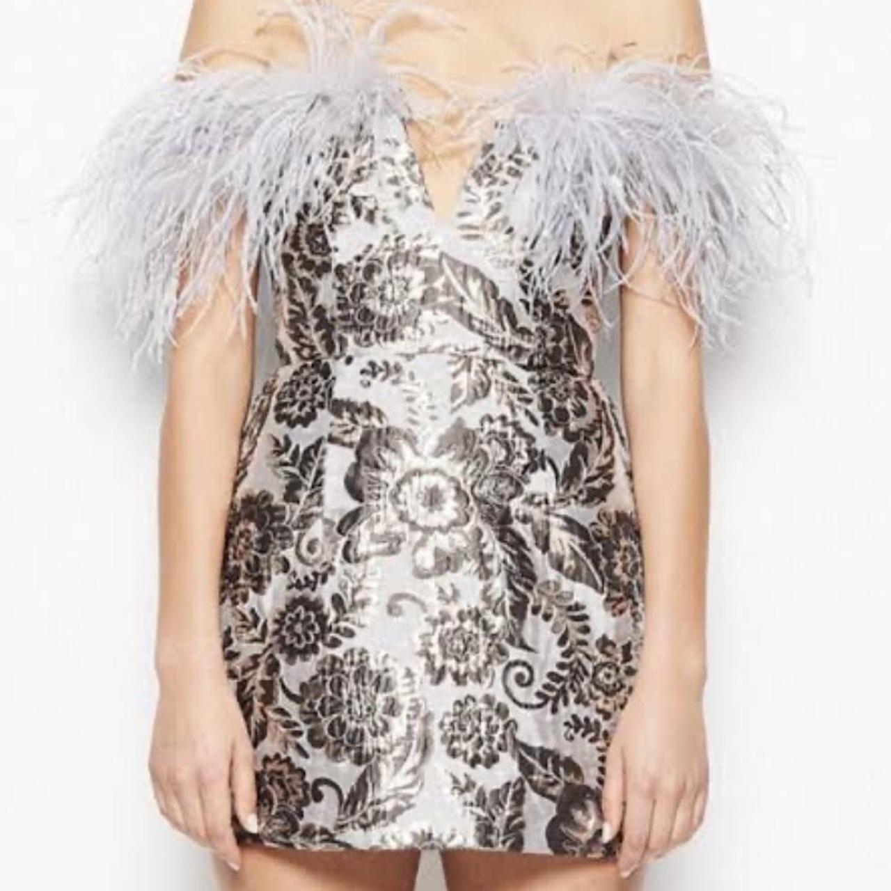 Alice mccall pop 2025 goes the party dress